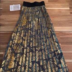 lulaRoe new with rage Jill skirt